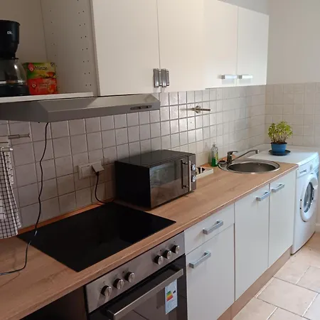 Crew Quartier Serviced Ideal Für Monteure 3 Mit Küche, Bad, Waschmaschine, Flat Tv, Wifi Apartamento *