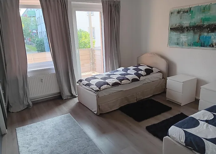 Apartamento Crew Quartier Serviced Ideal Für Monteure 3 Mit Küche, Bad, Waschmaschine, Flat Tv, Wifi Merseburgo